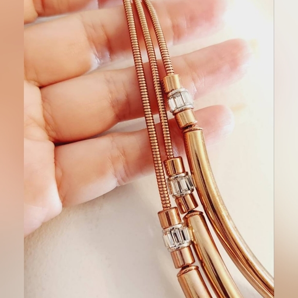 Henri Bendel art deco triple strand gold finish necklace tassle Statement - Picture 7 of 10